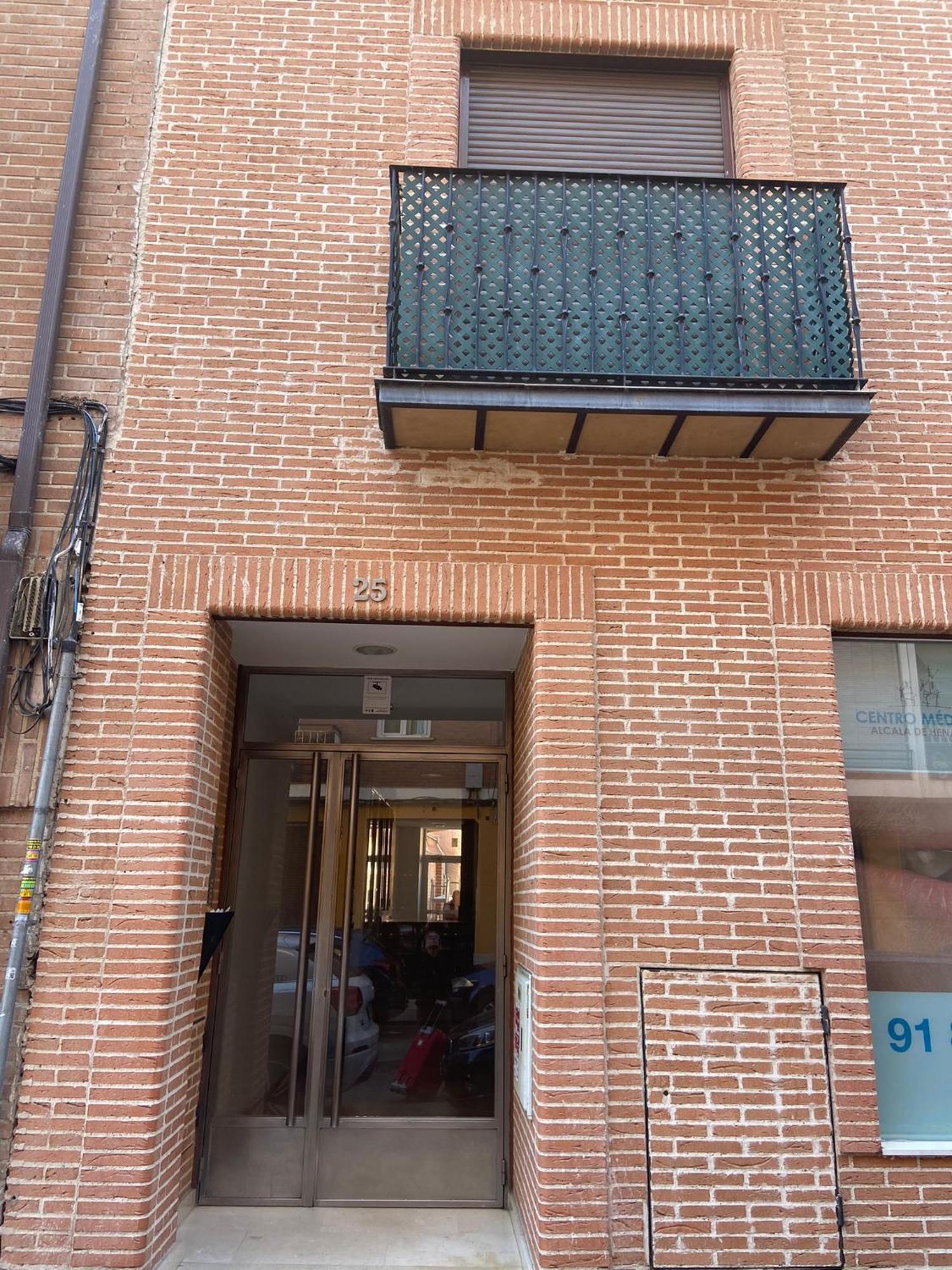 Cruz25 Apartment Alcala de Henares Bagian luar foto